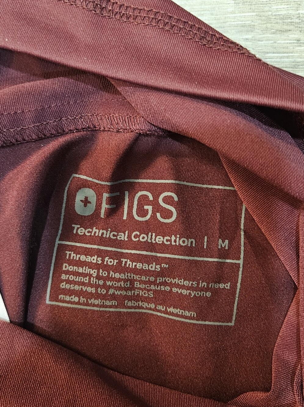 Figs Women's Burgundy Maternity Straight-Leg Scrub Pants Size Medium - Picture 5 of 7